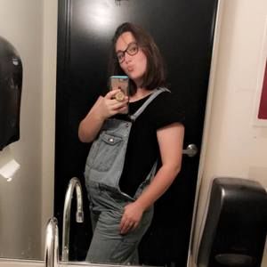 Meet your Posher, Macy